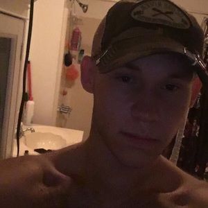 Meet your Posher, Justin